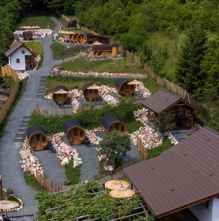 Complex Butoaiele Transilvaniei - Cazare & Spa - Natura - Relaxare Mediaş Exterior foto